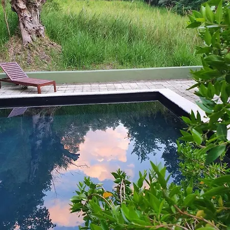 Mesogheo Bed & Breakfast